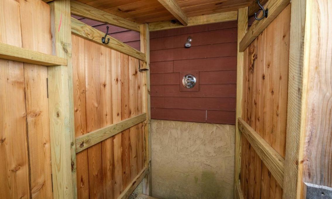 Jacksons Cabin Сев'єрвілл Екстер'єр фото